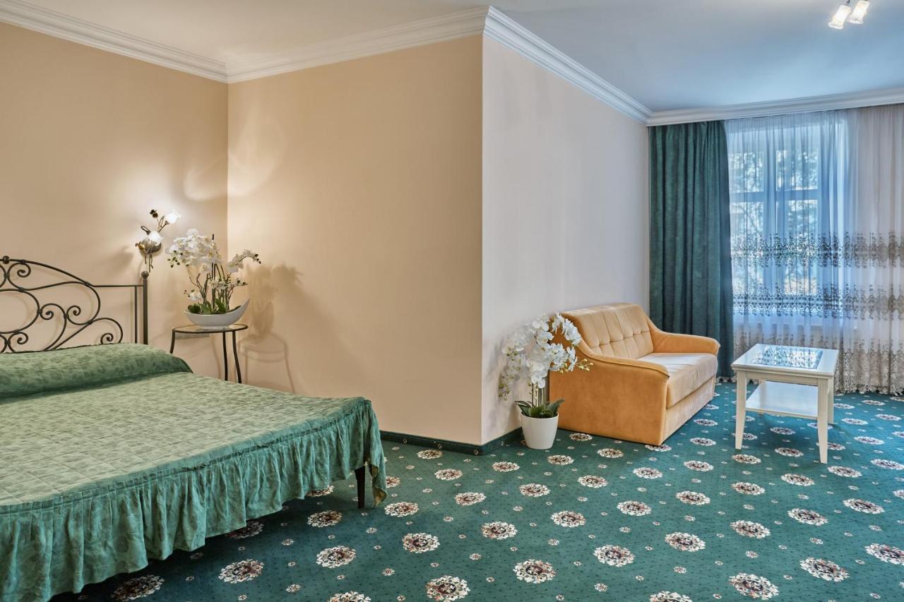 Evergreen Apartments Hotel 카를로비바리 외부 사진